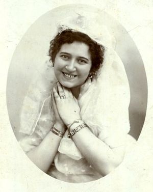 Jókainé Nagy Bella 1899-ben / Erdélyi Mór fotója / Wikipedia